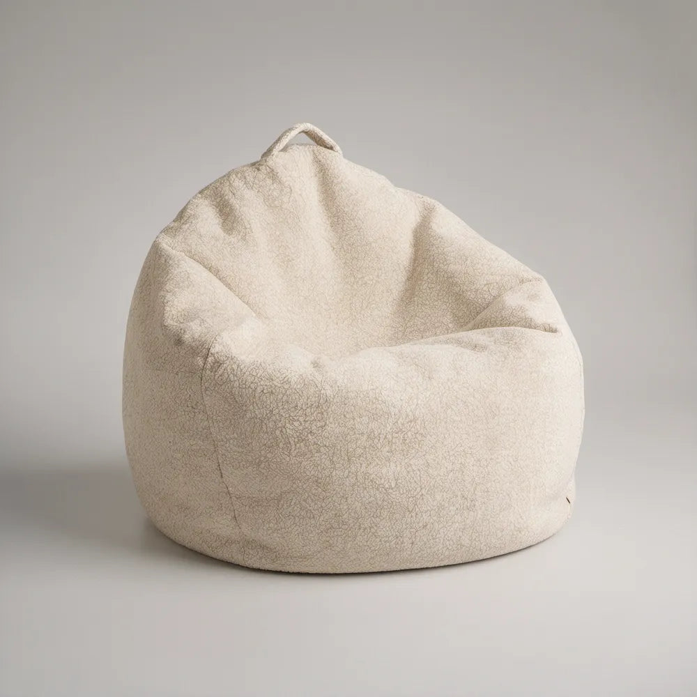 Poltrona saco redonda em poliéster bouclé creme 85 x 85 x 75 cm